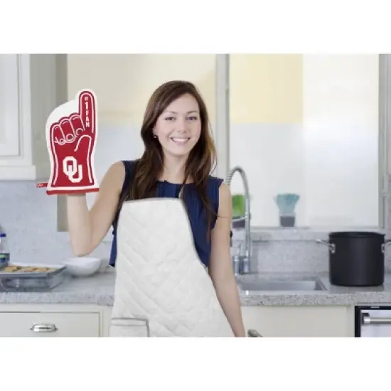 NCAA Oklahoma Sooners Oven Mitt image {3}