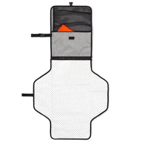 Skip Hop Pronto Baby Changing Station & Diaper Clutch image {5}