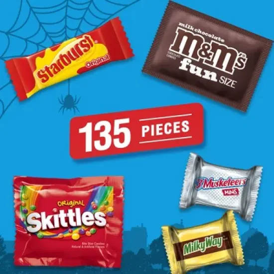 Mars - Skittles, Twix, Starburst, Milky Way & 3 Musketeers Chocolate and Fruity Trick or Treat Halloween Candy Variety Bag - 43.86oz/135ct image {1}