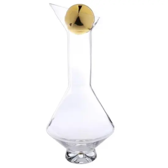 Classic Touch Glass Diamond Shaped Decanter with Gold Lid image {3}