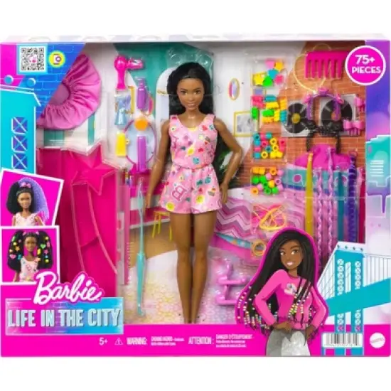 Barbie "Brooklyn" Roberts Hair Playset image {5}