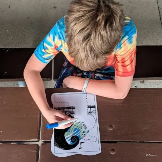 Nightmare Before Christmas Shaped Imagine Ink Book image {4}