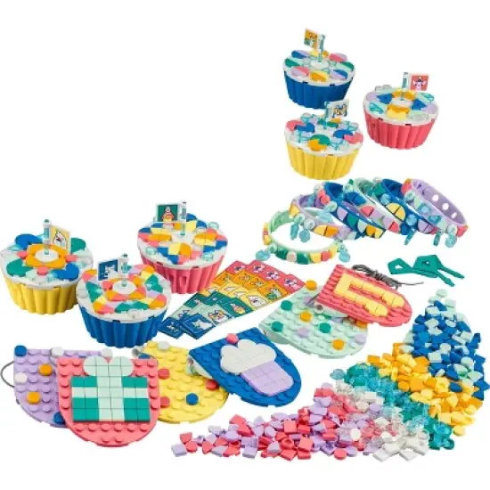 LEGO DOTS Ultimate Party Kit Birthday Cupcake Crafts 41806 image {1}