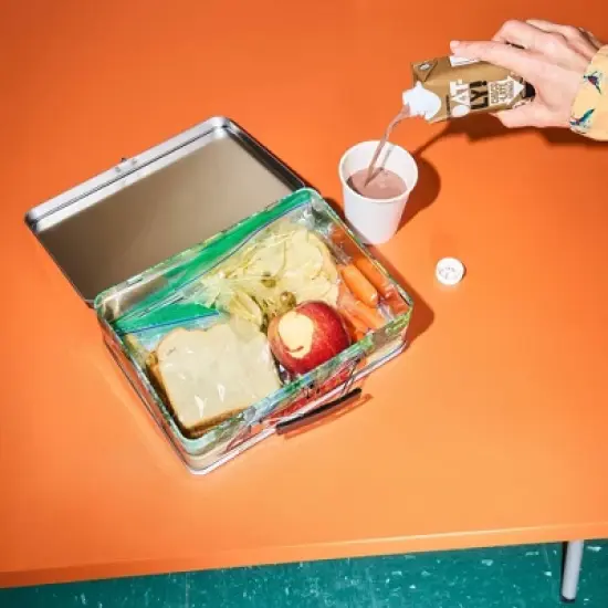 Oatly Oatmilk Non-Dairy Milk image {8}