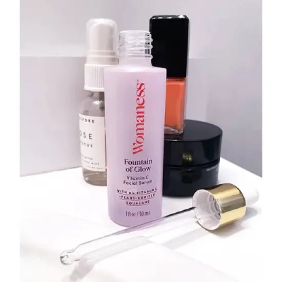 Womaness Fountain of Glow Facial Serum - 1 fl oz image {7}