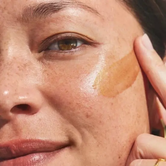 Well People Bio Bronzing Priming Serum - 1.7 fl oz image {8}