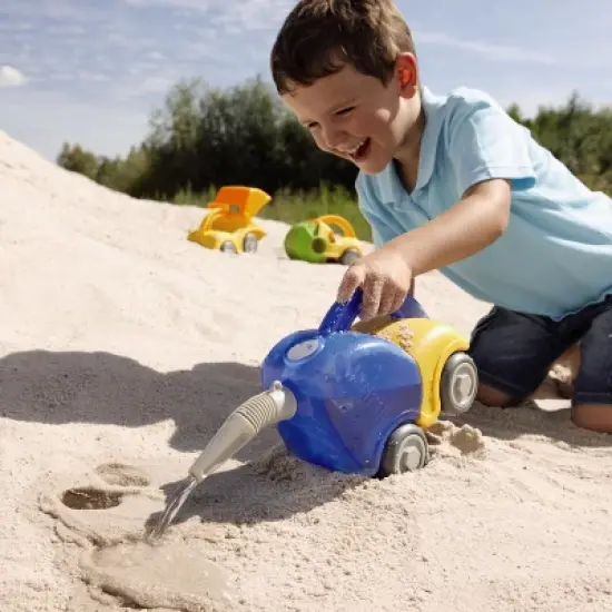HABA Sand Play Tanker Truck image {1}