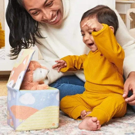 Baby GUND Fox in a Box, Animated Plush Activity Toy for Babies and Infants, Ages 0 and Up, Multicolor image {5}