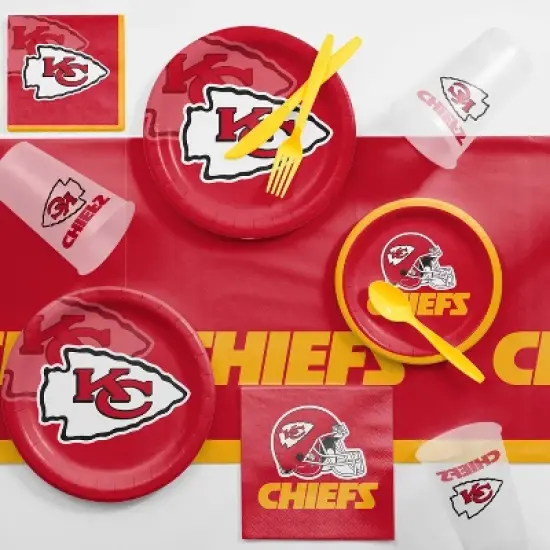 20oz 24ct Kansas City Chiefs Football Reusable Cups image {2}
