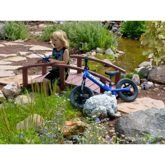 Strider Classic 12" Kids' Balance Bike image {5}