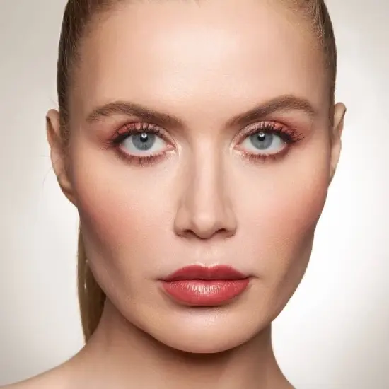 Mineral Fusion So Ageless Fanned Out Volume Mascara - Black - 0.3oz image {6}