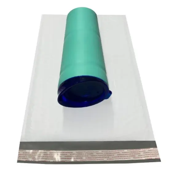 UOFFICE Pack of 25 Poly Bubble Mailer Bags 8.5" x 14.5" #3, White Self-Sealing Envelopes image {5}