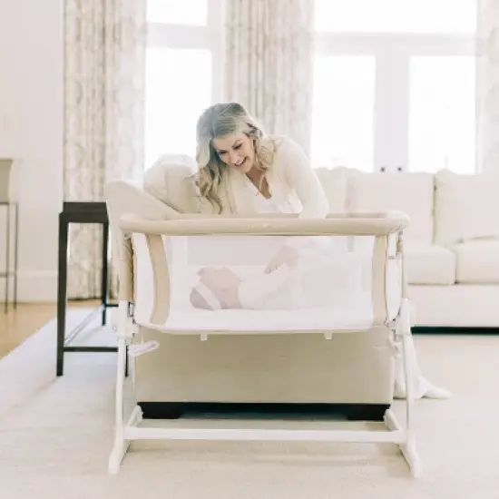 Baby Delight Beside Me Dreamer Organic Bassinet and Bedside Sleeper image {5}