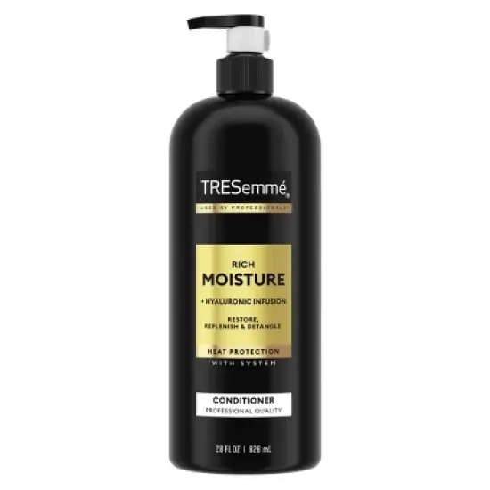 Tresemme Moisture Rich with Vitamin E Conditioner image {8}
