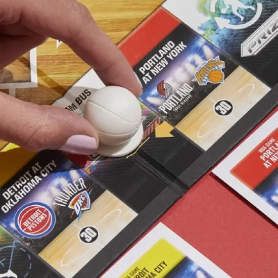 Monopoly Prizm: NBA Edition Game image {13}
