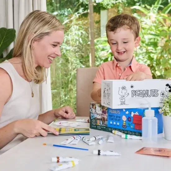 Garden Republic Jr. Peanuts Paint and Grow Starter Kit image {5}