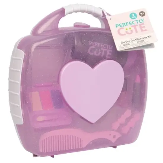 Perfectly Cute Glamour Kit image {3}