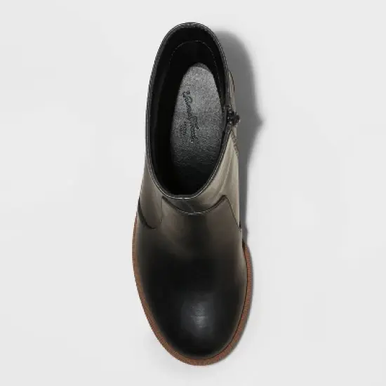 Women's Jenna Platform Boots - Universal Thread&trade; image {2}