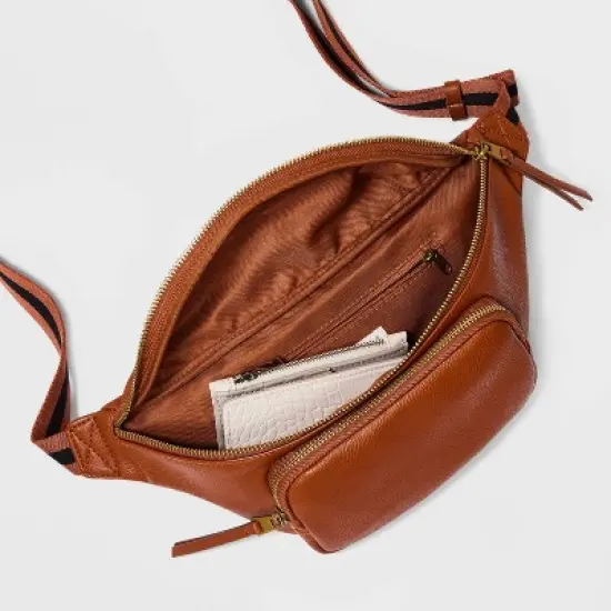 Casual Fanny Pack - Universal Thread&trade; image {3}