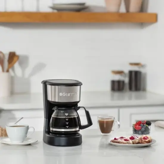 Gourmia 5 Cup One-Touch Switch Coffee Maker with Auto Keep Warm Black: Small Drip Coffee Machine, 700W, Basket Filter image {5}