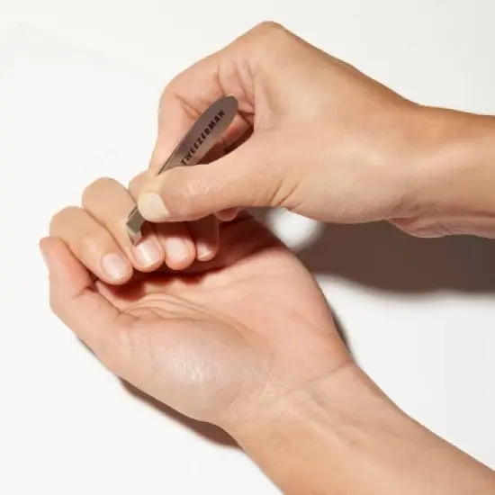 Tweezerman Mini Cuticle Nipper image {6}