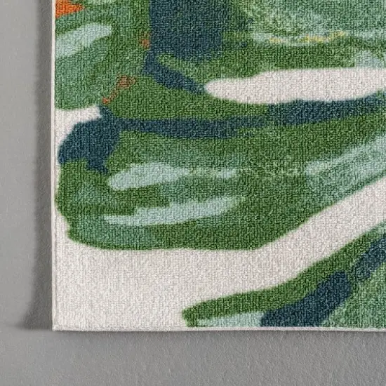 nuLOOM Contemporary Floral Janice Indoor/Outdoor Patio Area Rug image {4}