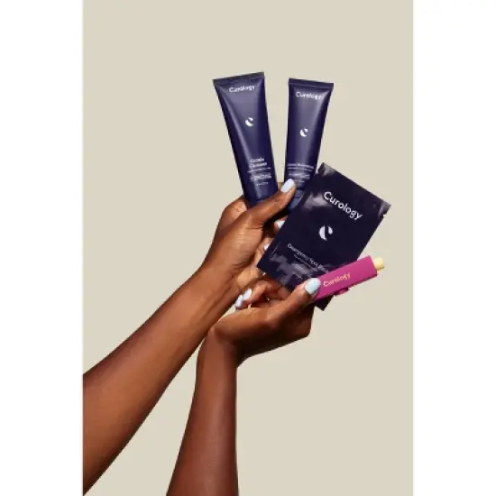 Curology Winter Skin Savers Skincare Gift Set - 4ct image {3}