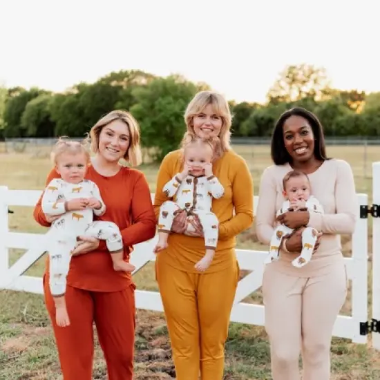 Zippered Footie in Moo image {4}