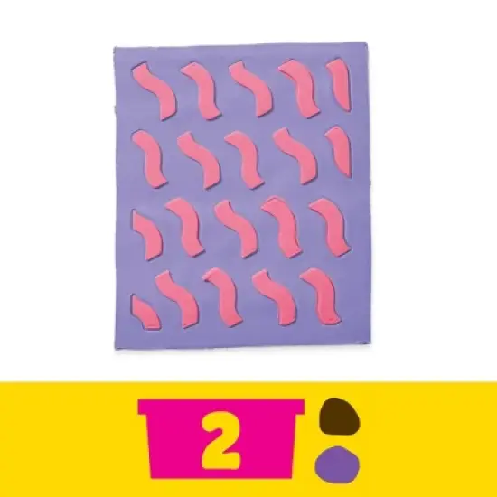 Play-Doh Barbie Fashionista Ruffles Designer Doll Set image {3}