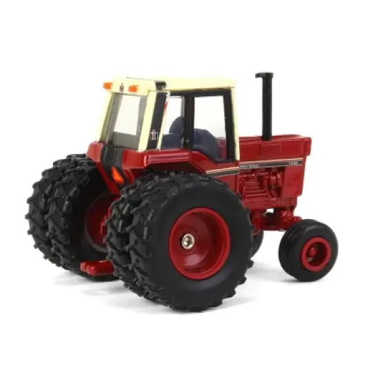 ERTL 1/64 International Harvester 1486 Tri-Stripe Wide Front with Rear Duals, 44328 image {2}