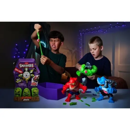 Smashers Mega Horror House Mini Figure Set image {6}