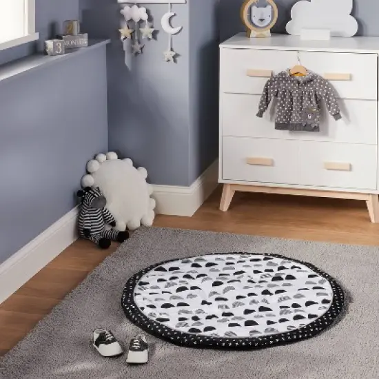 Round Activity Playmat Scallop - Cloud Island&trade; Black/White image {1}