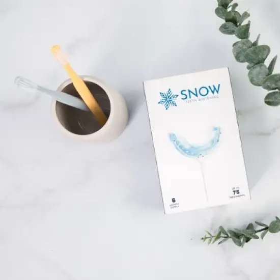 Snow All-in-One Teeth Whitening At Home System Gift Set - Safe for Sensitive Teeth, Braces, Bridges, Crowns, Caps & Veneers image {6}