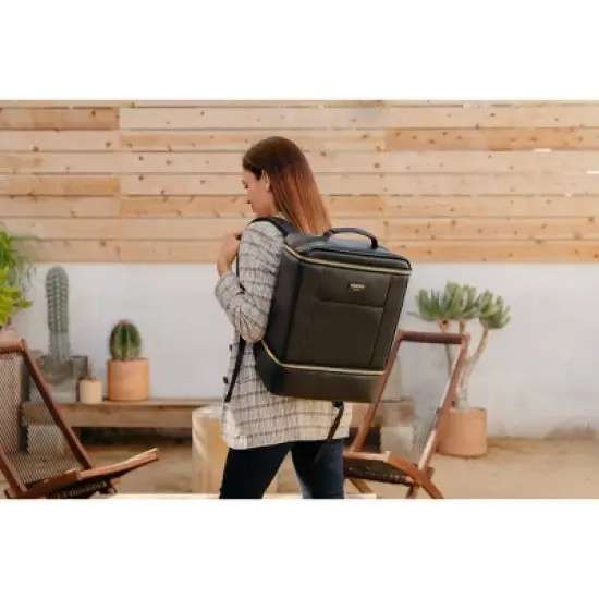 Igloo Luxe Dual Compartment Cooler Backpack - Black image {1}