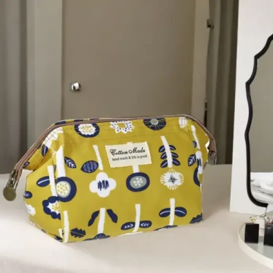 Unique Bargains Women's Printed Travel Makeup Bag Yellow 1 Pc image {1}