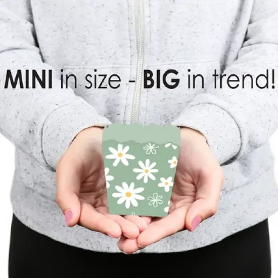 Big Dot of Happiness Sage Green Daisy Flowers - Party Mini Favor Boxes - Floral Party Treat Candy Boxes - Set of 12 image {3}