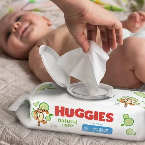 Huggies Natural Care Refreshing Scented Baby Wipes (Select Count) image {5}
