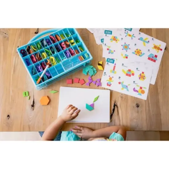 Chuckle & Roar ABC's and 123's Ultimate Magnet Set image {4}