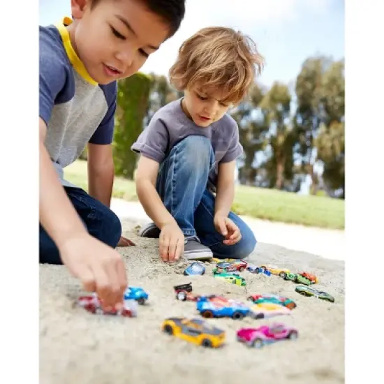 Hot Wheels 20 Car Gift Pack image {2}