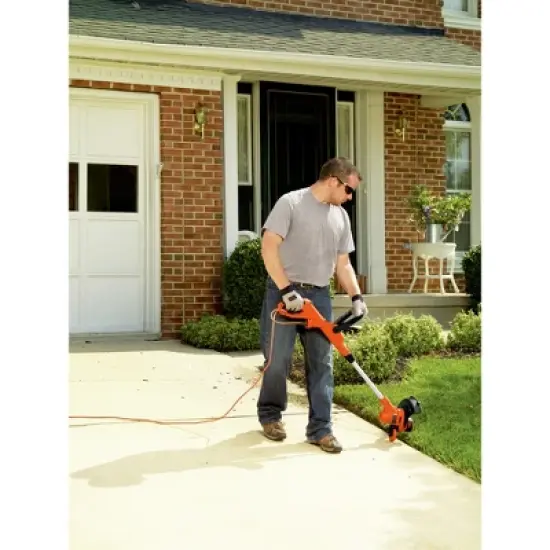 Black & Decker GH900 120V 6.5 Amp Brushed 14 in. Corded Trimmer/Edger image {2}