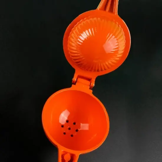BergHOFF CooknCo 3Pc Cast Aluminum Manual Squeezers, Lemon, Lime, Orange image {6}