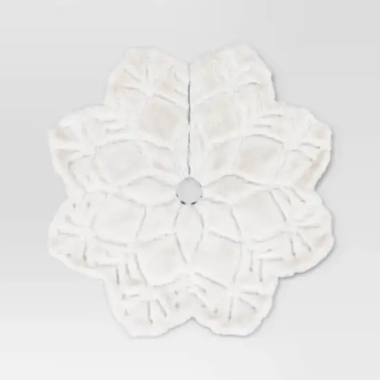 48" Christmas Dia Faux Fur Snowflake Shaped Tree Skirt - Wondershop&trade; image {2}