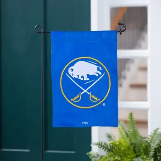 Evergreen NHL Buffalo Sabres Garden Applique Flag 12.5 x 18 Inches Indoor Outdoor Decor image {1}