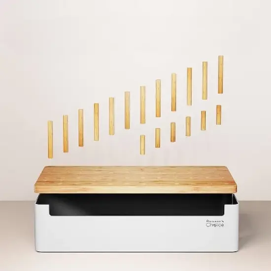 Prosumer's Choice Bamboo Charging Station - White image {2}