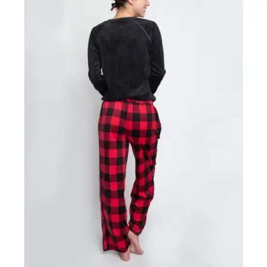 MUK LUKS Women's Winter Warmup Pajama Set image {2}