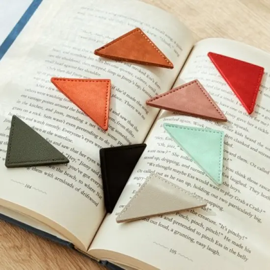 Wrapables Leather Corner Bookmarks, Page Marker, Reading Supplies (Set of 8), Triangles image {5}