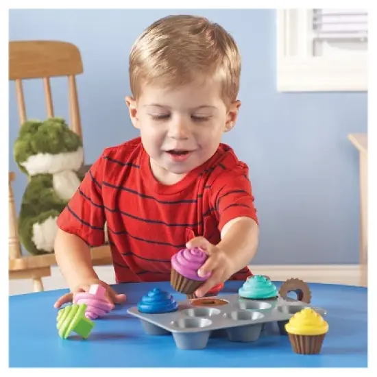 Learning Resources Smart Snacks Shape Sorting Cupcakes image {3}