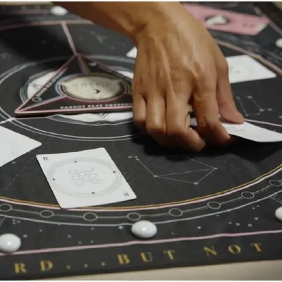 Goliath The Lunar Dial Board Game image {3}