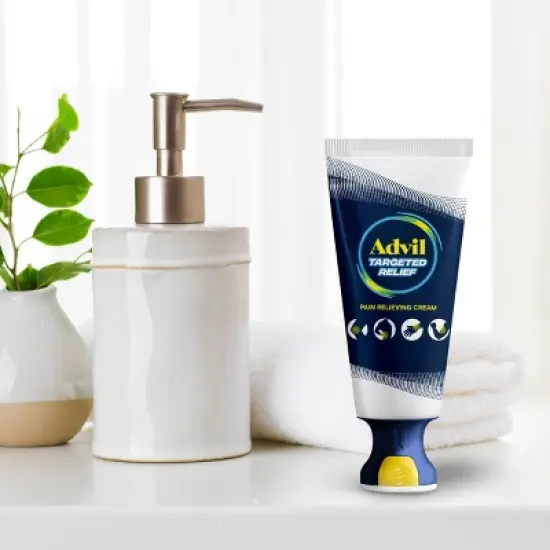Advil Targeted Relief Pain Relieving Cream with Massage Applicator - 2.5oz image {1}
