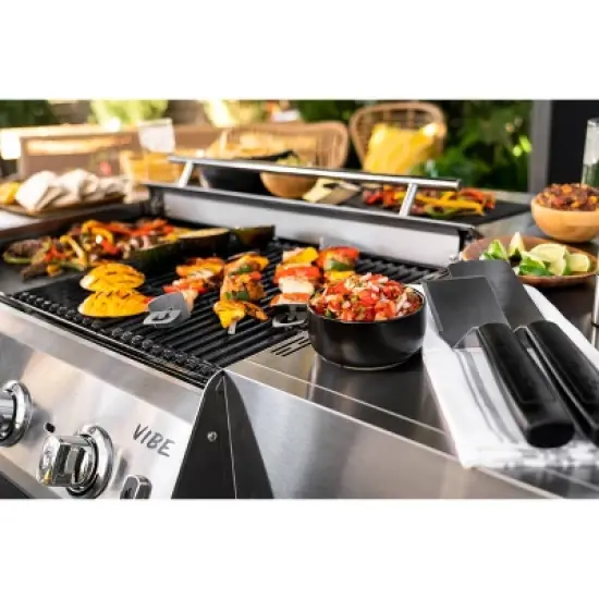 Char-Broil 463285022 4-Burner Vibe 535 Gas Grill image {33}